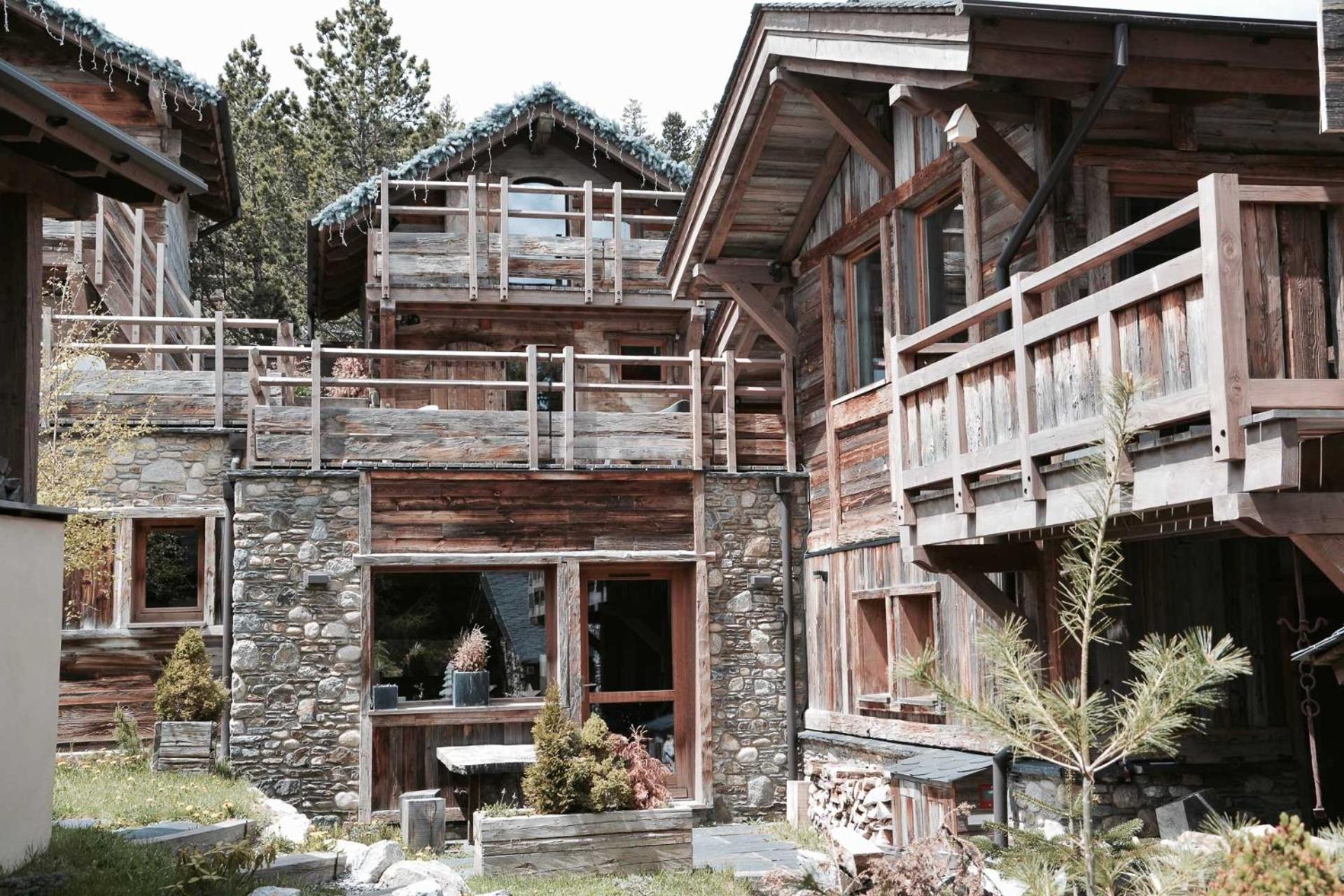 Collection Greniers D'alpages - Les Secrets Chalet Bolquere Pyrenees 2000